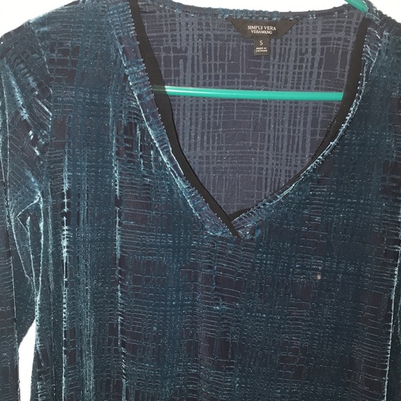 Simply Vera Vera Wang long sleeve small top - Picture 2 of 12